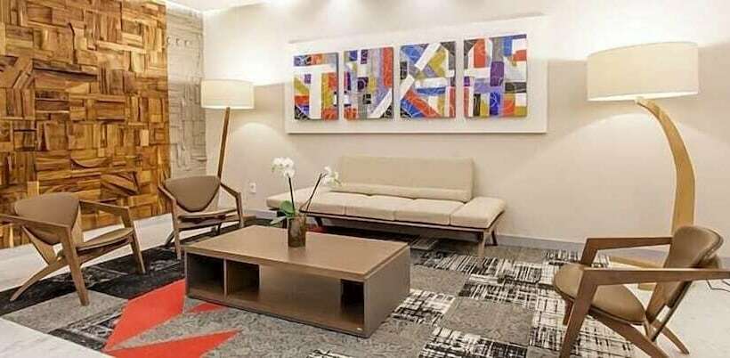 هتل Nh Collection Leon Expo