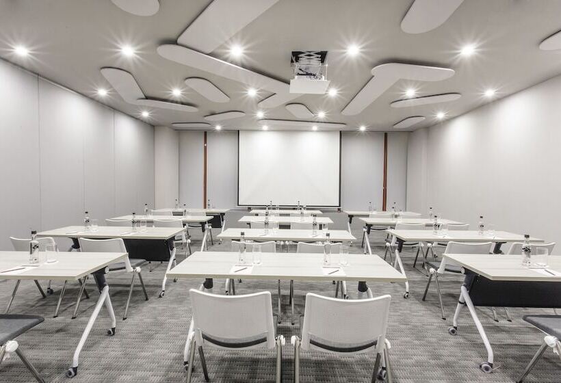 هتل Nh Collection Leon Expo