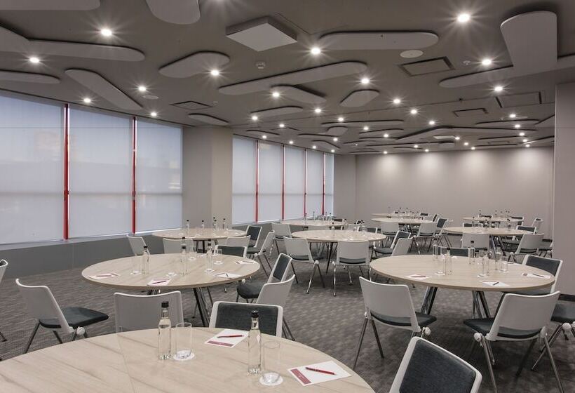 هتل Nh Collection Leon Expo