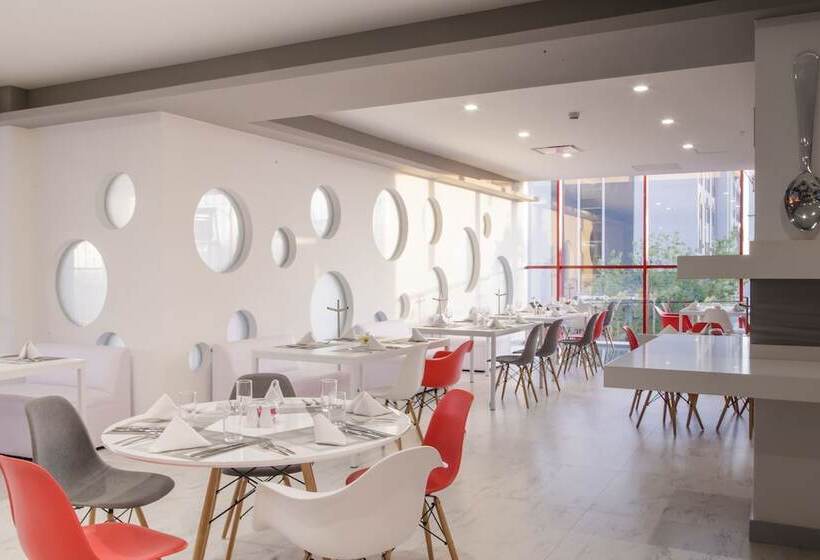 هتل Nh Collection Leon Expo