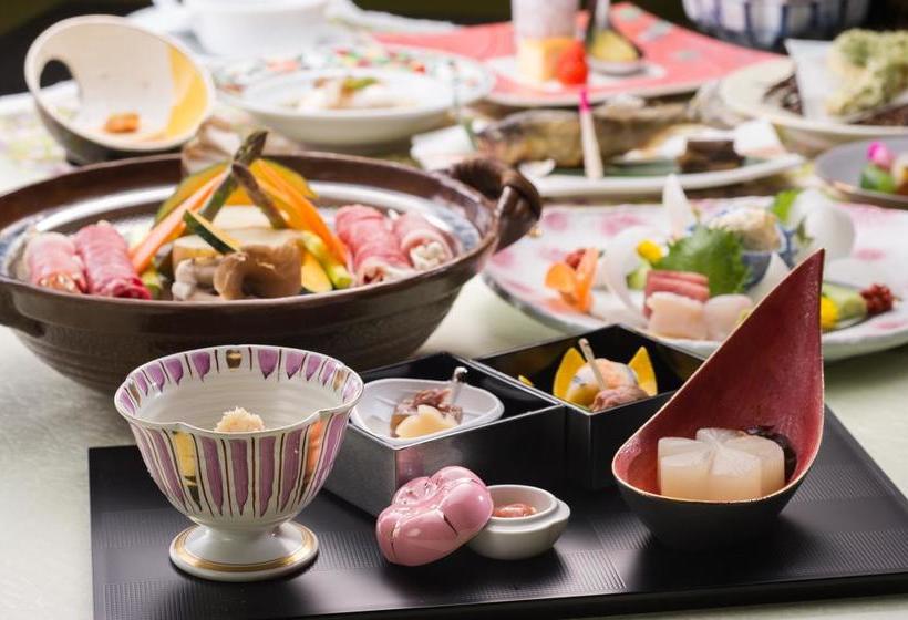 فندق Fukuroda Onsen Omoide Romankan