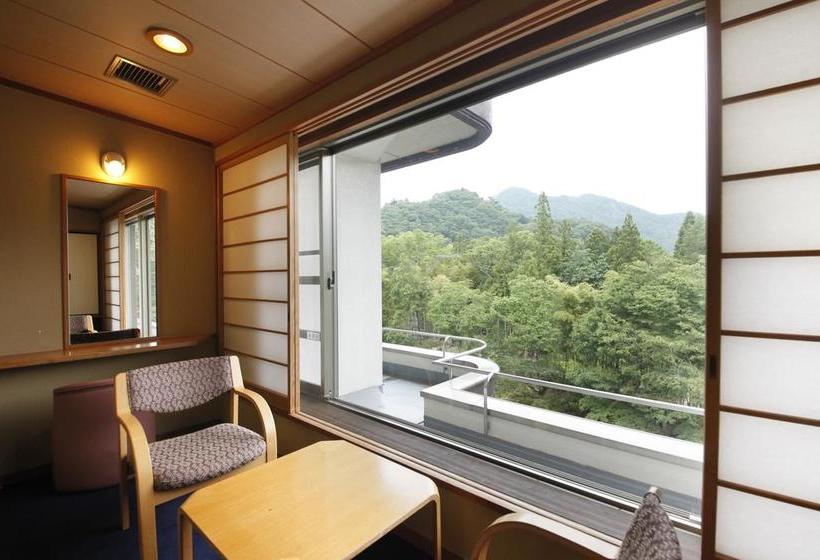 فندق Fukuroda Onsen Omoide Romankan