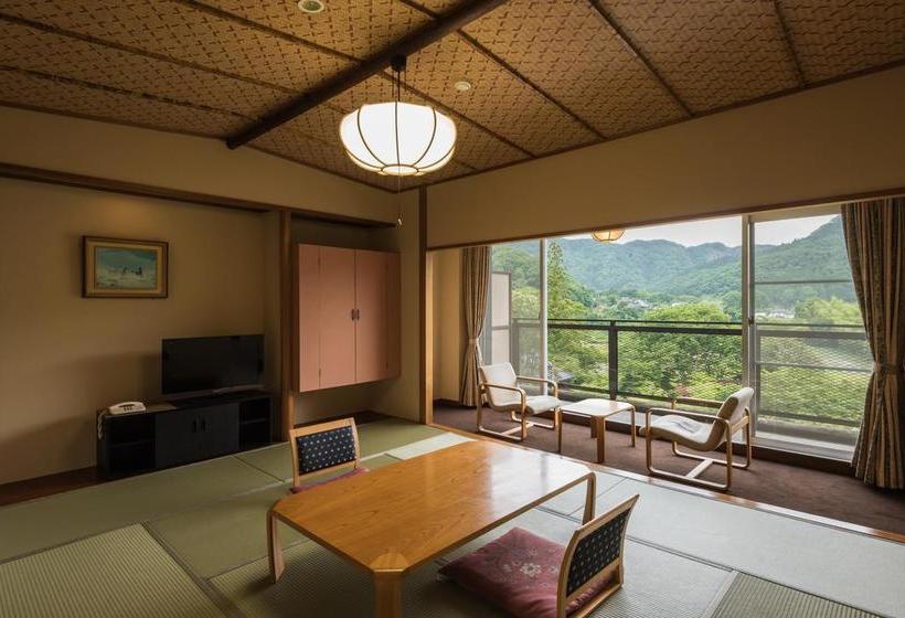 فندق Fukuroda Onsen Omoide Romankan