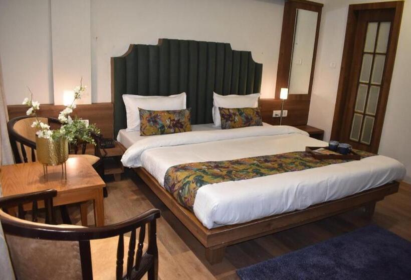 هتل Pandav,pachmarhi