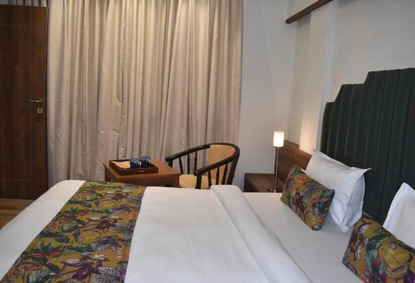 هتل Pandav,pachmarhi