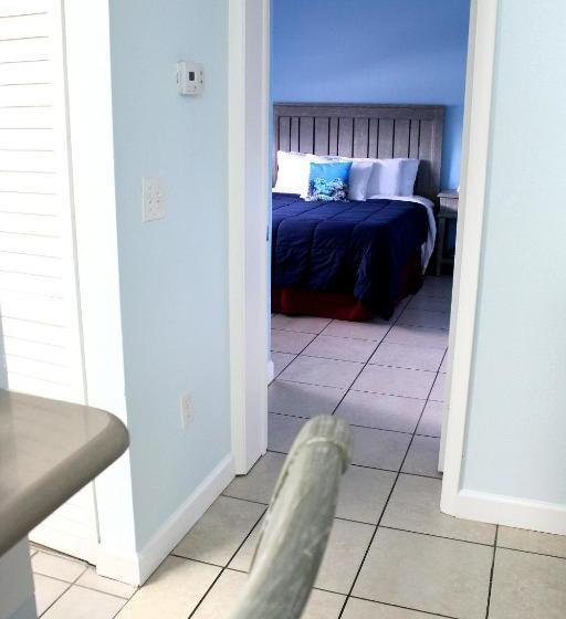 Szálloda The Bay Inn At The Lani Kai