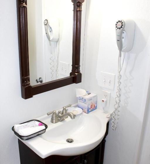 Szálloda The Bay Inn At The Lani Kai