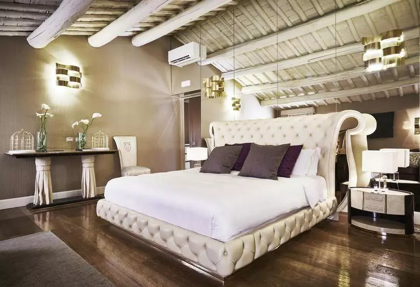 هتل The Suites