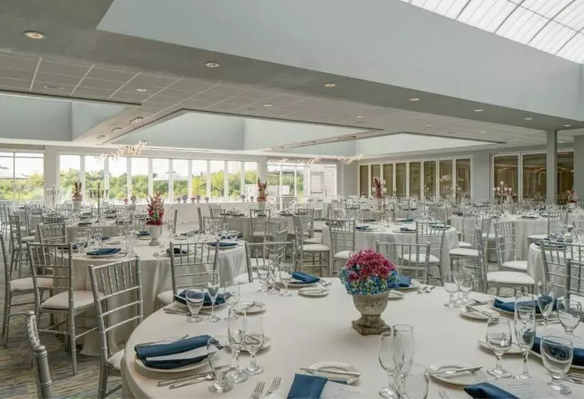 ホテル Towneplace Suites By Marriott Chicago Schaumburg