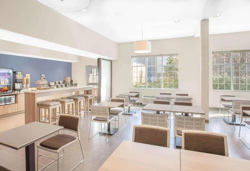 Microtel Inn & Suites By Wyndham Ocean City