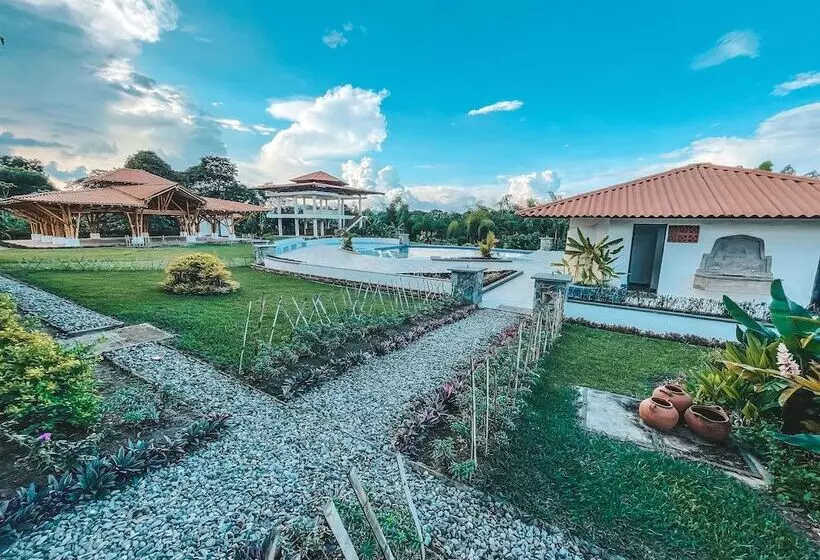 Hotelli La Casona Montañesa