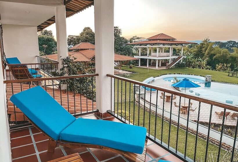 호텔 La Casona Montañesa