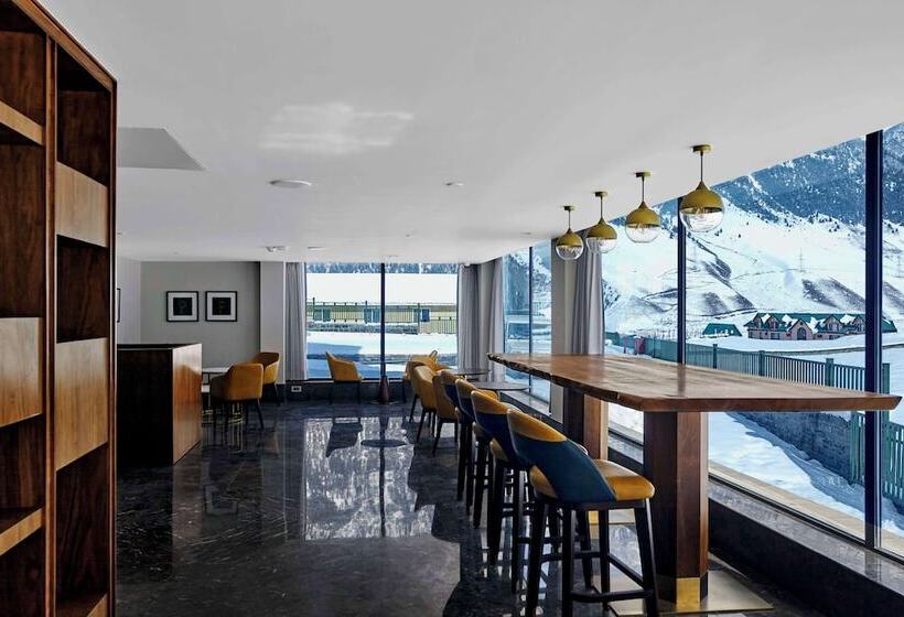 Radisson Hotel Sonamarg