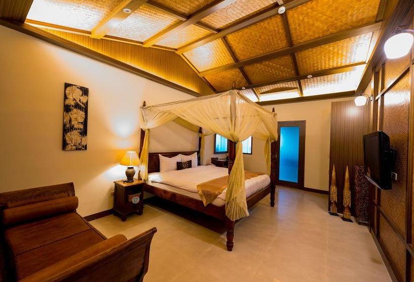 تختخواب و صبحانه Kenting Summerland Garden Resort