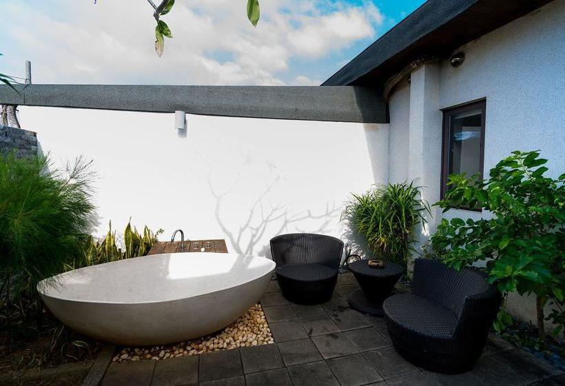 تختخواب و صبحانه Kenting Summerland Garden Resort