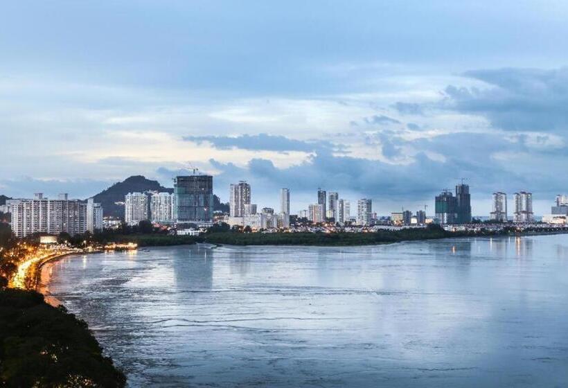 118 Hotel Macalister