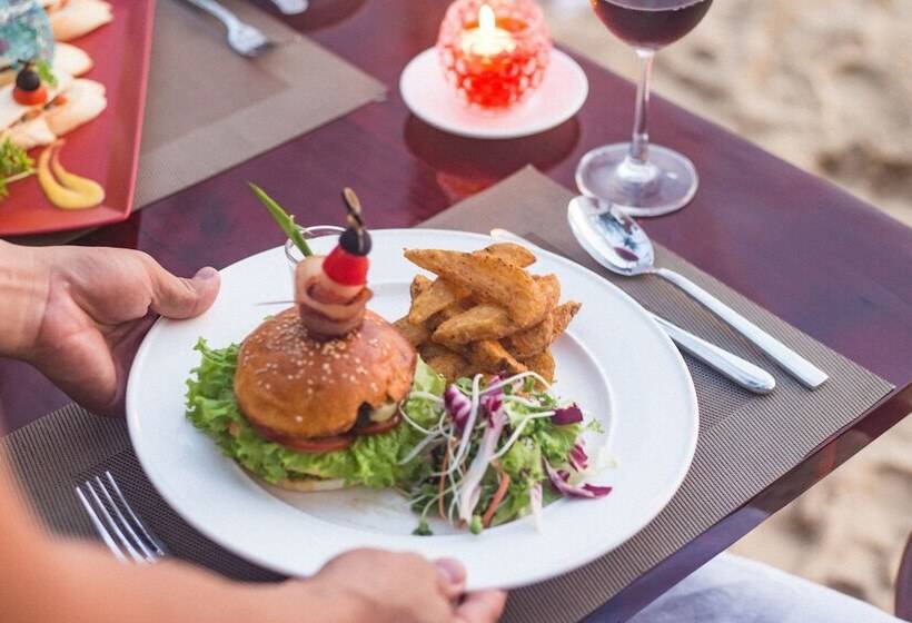 هتل Coco Palm Beach Resort & Spa