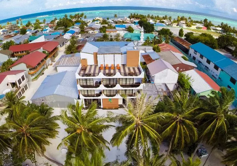 هتل Crystal Sands Villa