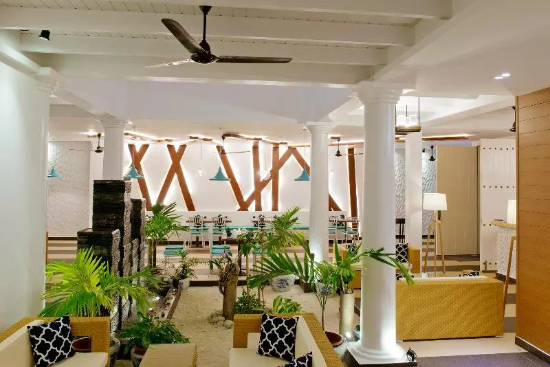 هتل Crystal Sands Villa