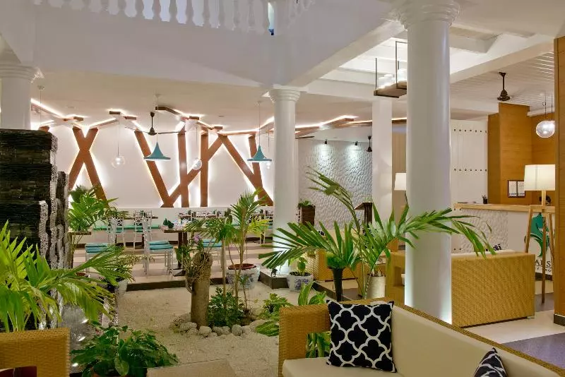 هتل Crystal Sands Villa