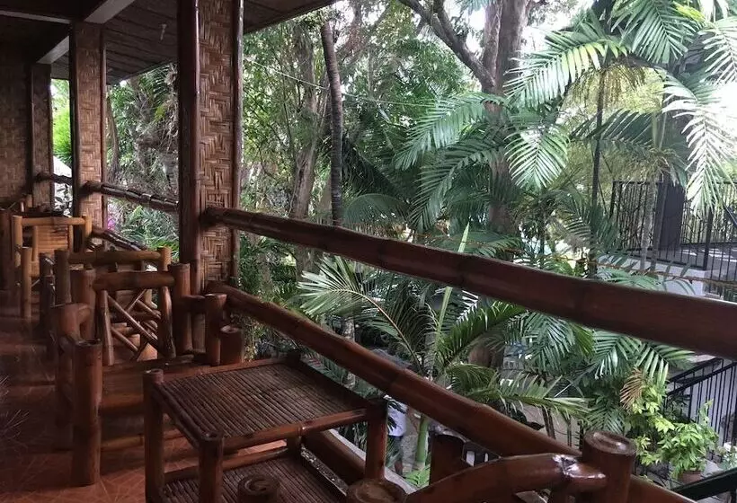 ホテル Eve S Kiosk Dive Resort