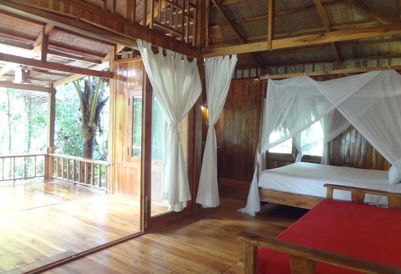 هتل Freedomland Phu Quoc