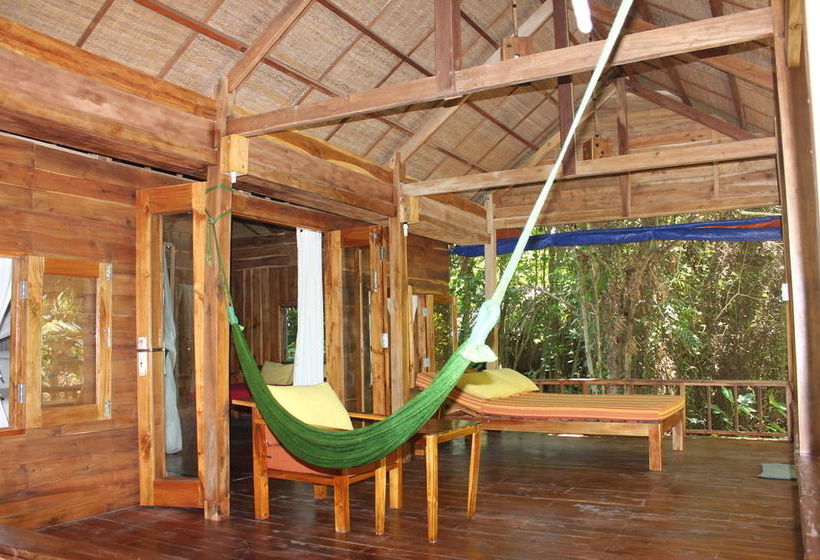 هتل Freedomland Phu Quoc