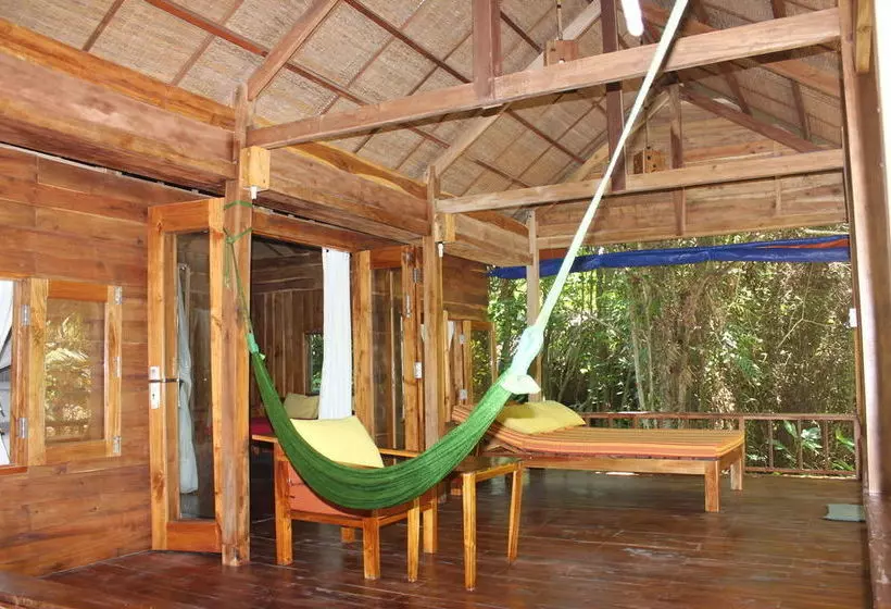 هتل Freedomland Phu Quoc