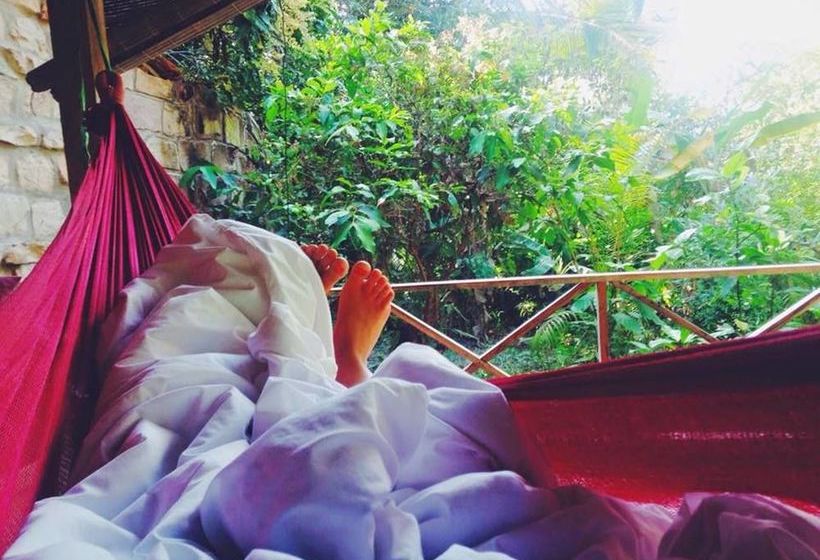 هتل Freedomland Phu Quoc