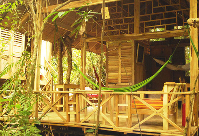 هتل Freedomland Phu Quoc
