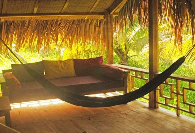 هتل Freedomland Phu Quoc