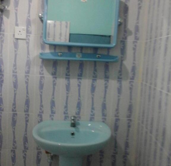 ホテル Himasha Guest