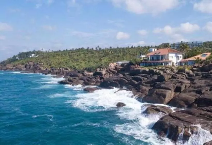 ホテル Land's End Villa