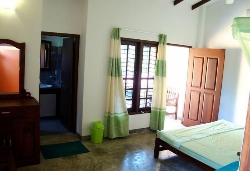 Hotel Riverside Cabanas