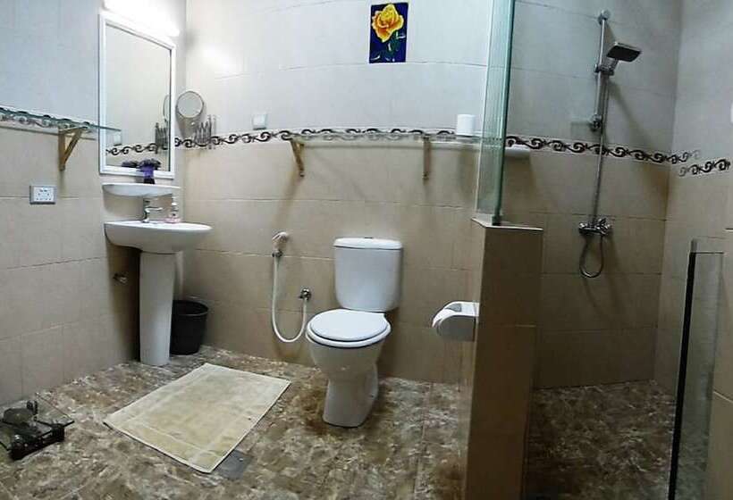 בית מלון כפרי The Hilltop Boosa