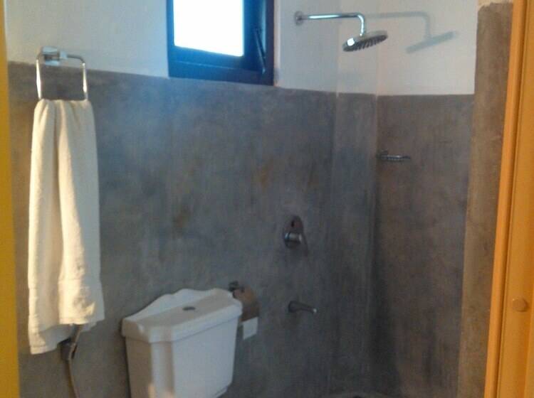 Отель The Serendipity Beach