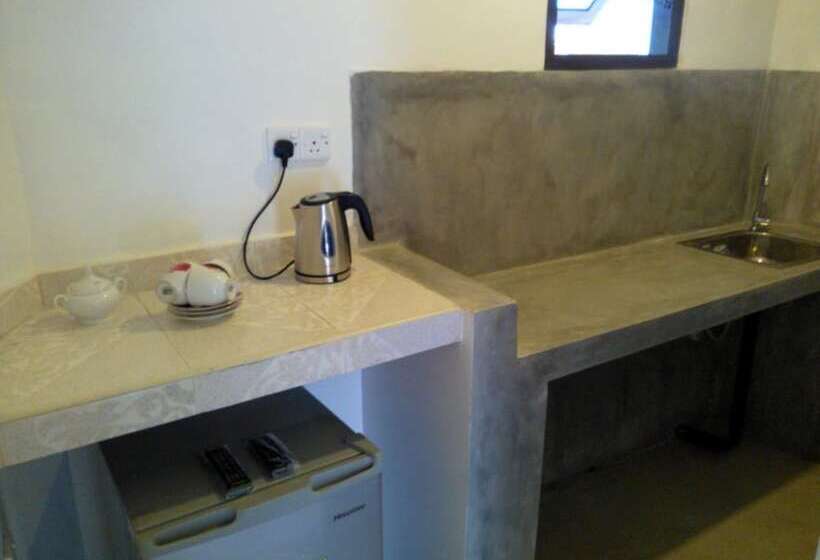 Отель The Serendipity Beach