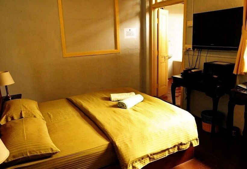 Palanquinn Heritage Suites