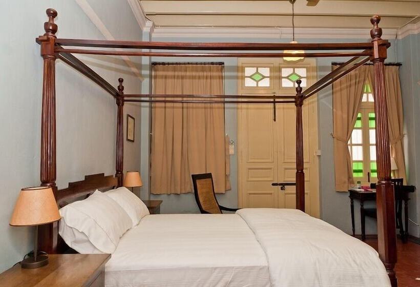 Palanquinn Heritage Suites