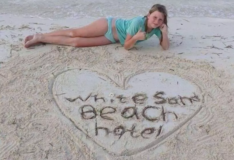 پانسیون Dhiffushi White Sand Beach