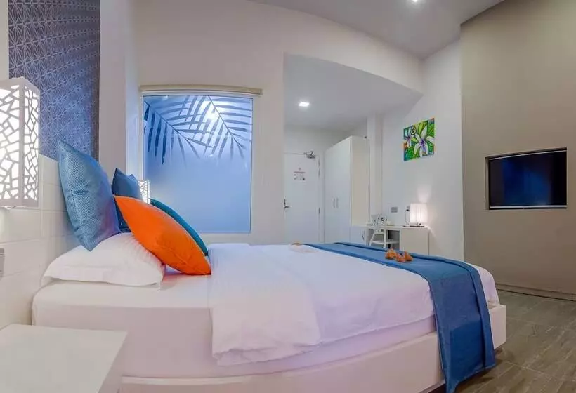 پانسیون Velana Beach Hotel Maldives
