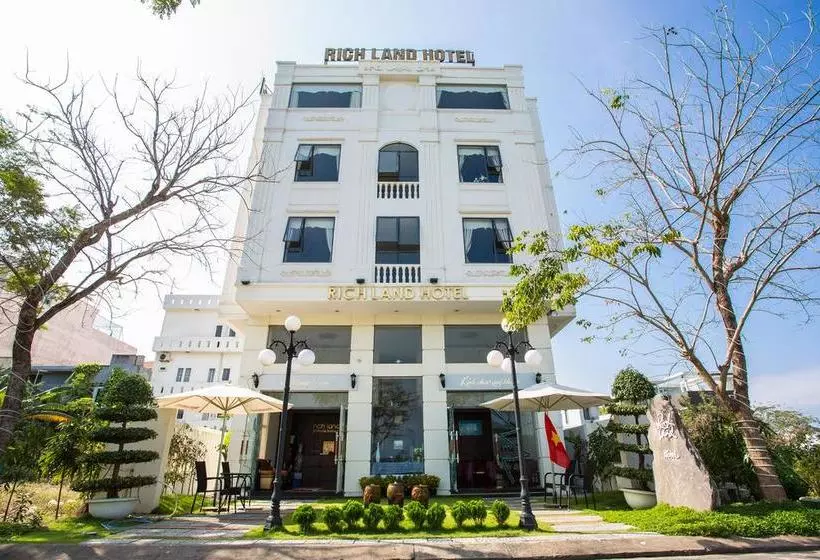 هتل London  Danang
