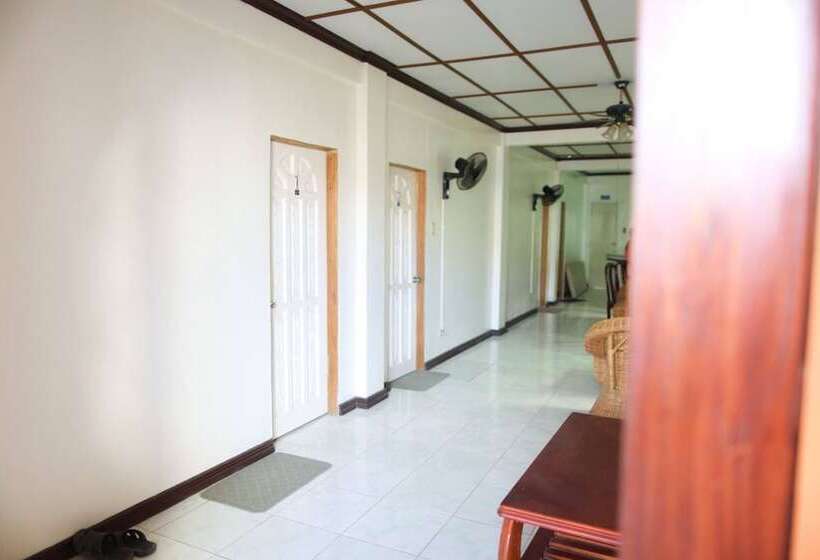 ホテル Alamo Bay Inn Boracay