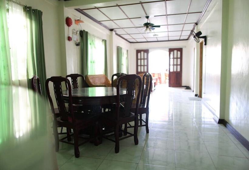 ホテル Alamo Bay Inn Boracay