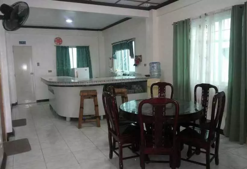 هتل Alamo Bay Inn Boracay