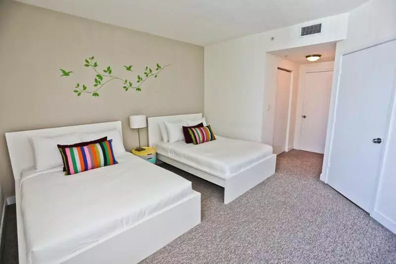 هتل Brickell 1st Luxe City Rentals