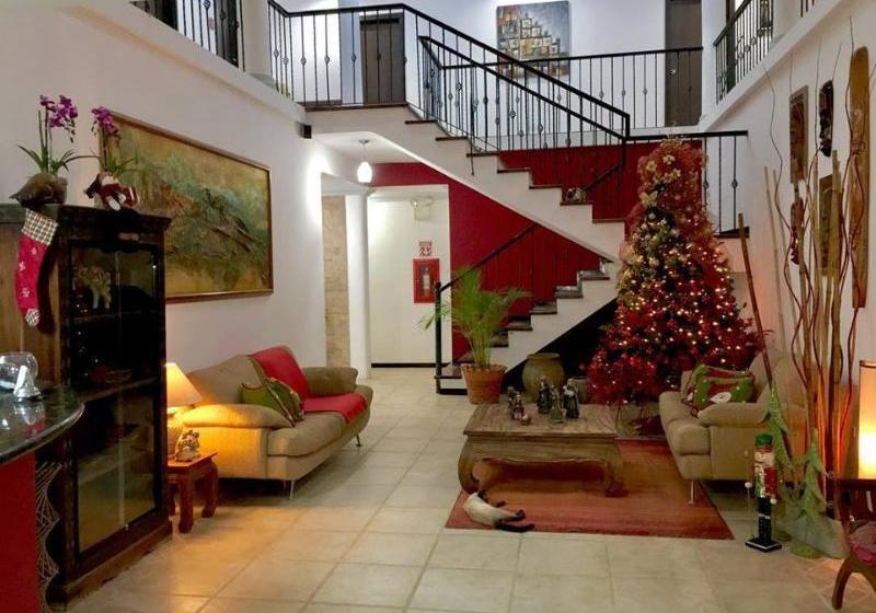 هتل Buenavista Inn