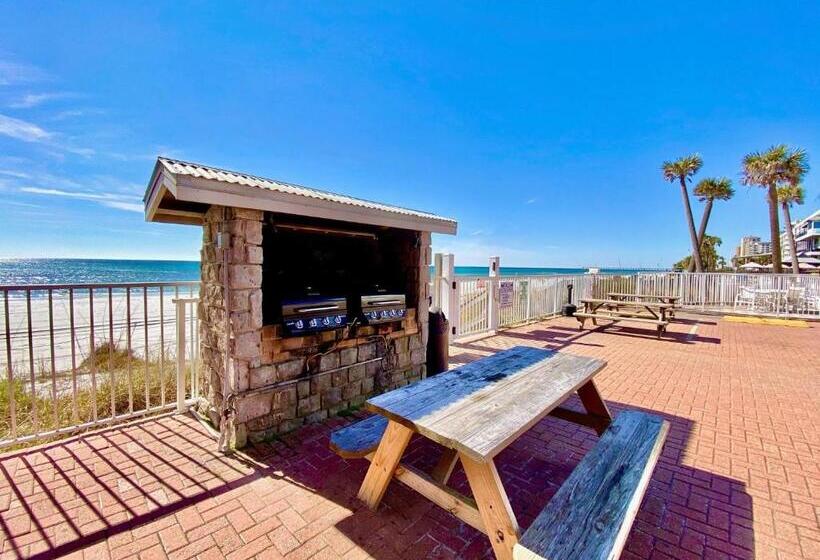 Отель Casa Blanca Resort 1 Bed   1 Bath