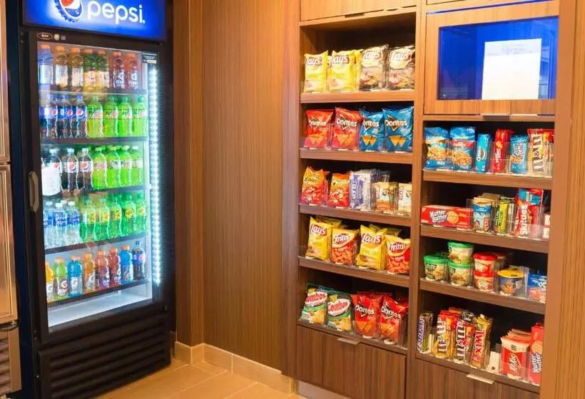 ホテル Fairfield Inn & Suites By Marriott Dickson