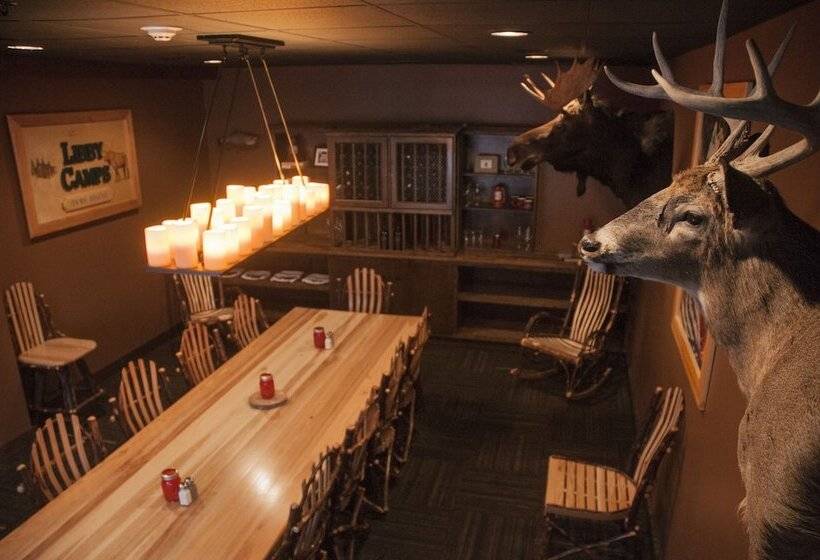 فندق Grand Summit